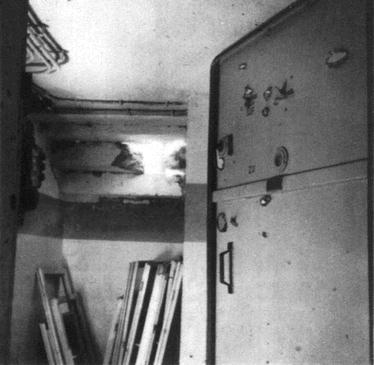 A gas tight door for an air-raid shelter at Nuremberg