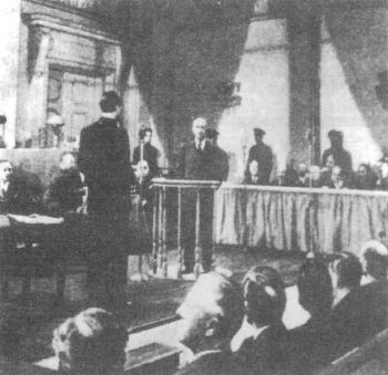 Scene from 'Mission to Moscow' sympathetically portrays the Moscow purge trials of the 1930s