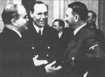 Soviet Foreign Minister Molotov, left, in conversation with Hitler, Berlin, November 12-13, 1940. Interpreter Gustav Hilger, middle