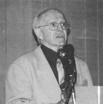 Robert Faurisson addresses the 13th IHR Conference, May 29, 2001