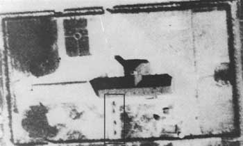 Detailed enlargement of wartime air photo of August 25, 1944, of roof of morgue 1 at Birkenau <em>Krema</em> III, Auschwitz